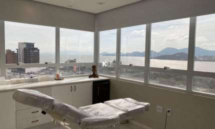 Sala comercial à venda na Rua Idalina Pereira dos Santos, --, Agronômica, Florianópolis por R$ 450.000