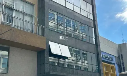 Apartamento para alugar na Rua Arcipreste Paiva, --, Centro, Florianópolis por R$ 2.500