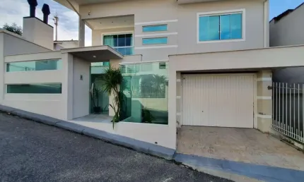 Casa com 4 quartos à venda na Rua Orlando Linhares, --, Jardim Atlântico, Florianópolis por R$ 1.590.000