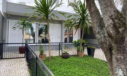 Casa comercial à venda na Rua José Lins do Rêgo, --, Bom Abrigo, Florianópolis por R$ 2.240.000