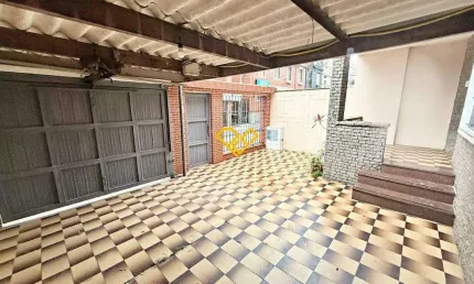 Casa com 2 quartos à venda no Embaré, Santos 