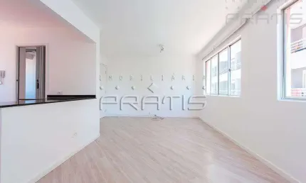 Apartamento com 2 dormitórios para alugar, 58 m² por R$ 2.976,69/mês - Boa Vista - Curitiba/PR