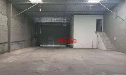 Barracão / Galpão / Depósito com 2 salas para alugar na Avenida Pires do Rio, 2134, Jardim São Miguel, São Paulo