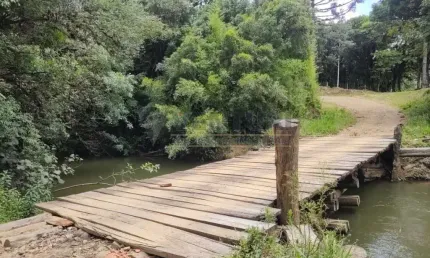 Terreno à venda na BR 376, 0000, Vossoroca, Tijucas do Sul por R$ 250.000