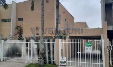 Casa com 3 quartos para alugar na Rua Emmanuel Kant, 370, Aristocrata, São José dos Pinhais, 148 m2 por R$ 3.900