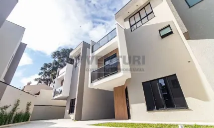 Casa com 3 quartos à venda na travessa ferreira, 52, uberaba, curitiba, 133 m2 por r$ 790.000