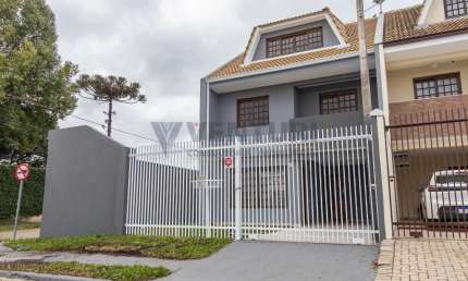 Casa com 4 quartos à venda na Rua Brasília, 15, Ouro Fino, São José dos Pinhais, 181 m2 por R$ 720.000