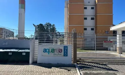 Apartamento com 2 quartos à venda na Rua dos Lírios, 995, Parque da Fonte, São José dos Pinhais, 47 m2 por R$ 220.000