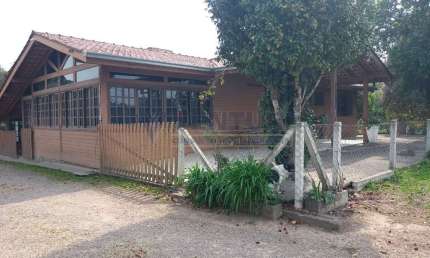 Chácara / sítio com 3 quartos à venda na Rua Marginal Com Br 376, 34000, Contenda, São José dos Pinhais por R$ 1.999.000