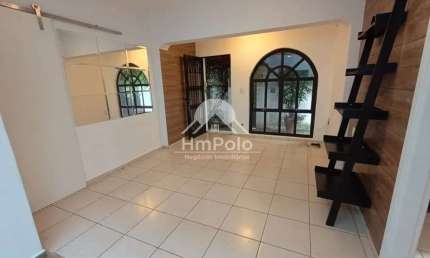 CASA COM 2 DORMITÓRIOS, 2 SALAS, 2 VAGAS EM CAMPINAS/SP