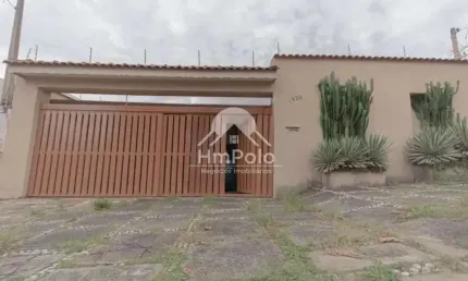 CASA PARA LOCAÇÃO E VENDA NO PARQUE SÃO QUIRINO EM CAMPINAS/SP.