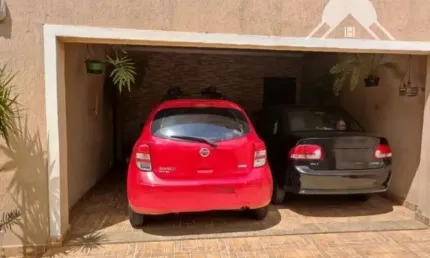 Casa sobrado à venda, 3 quartos, 4 vagas de garagem, sendo 2 cobertas, dic iv em campinas / sp.