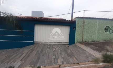 Casa com 200m² piscina 3 quartos suítes-São Bento-Campinas