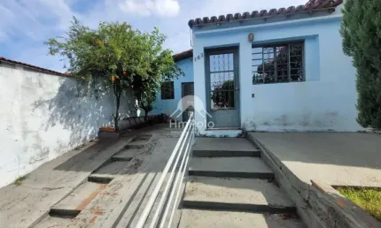 Casa de frente independente no bairro Cidade Jardim em Campinas, São Paulo