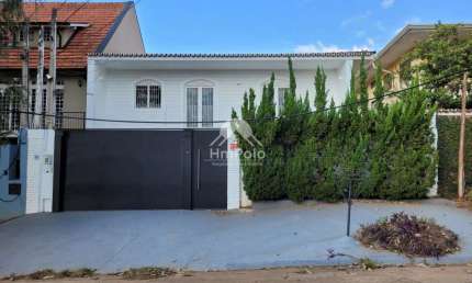 Casa residencial ou comercial com 4 quartos 3 suítes 5 banheiros 5 vagas para venda ou locação no Jardim das Paineiras em Campinas-SP