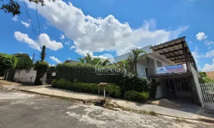 Casa para venda com 3 dormitórios sendo 1 suite no Parque São Quirino, em Campinas/SP