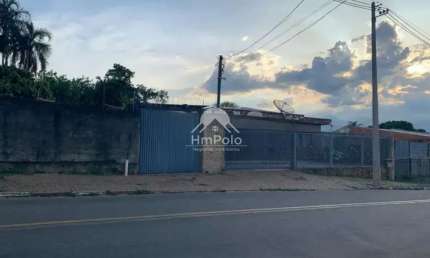 Casa à venda no Vila Lovato - 704 metros de terreno - Zoneamento ZC 2 - Campinas/SP