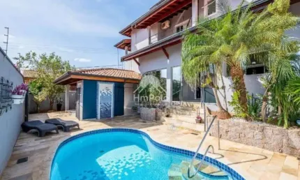 Casa com 5 quartos 4 suítes 6 banheiros 6 vagas para locação ou venda no Mansões Santo Antônio em Campinas-SP