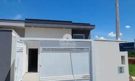 Casa térrea com 3 quartos sendo 1 suíte no Loteamento Vila Verde em Hortolândia/SP
