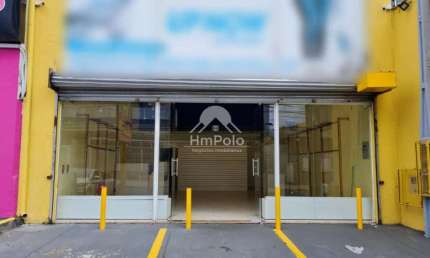 Salão comercial com 4 banheiros 6 vagas para locação ou venda na Av. Barão de Itapura em Campinas/SP