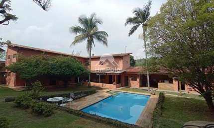 Chácara com casa mais edícula à venda no Recanto dos Dourados em Campinas/SP