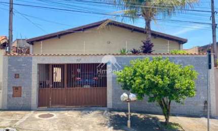 Casa térrea, 3 quartos, 1 suíte c/hidromassagem à venda no Jardim Nova América - Campinas/SP