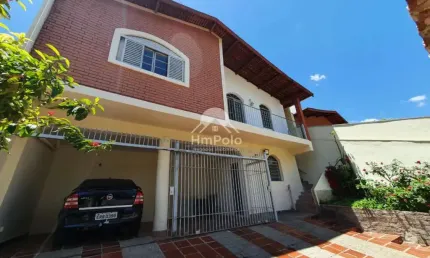 Casa à venda com 3 quartos, edícula e 4 vagas no Jardim Madalena em Campinas/SP