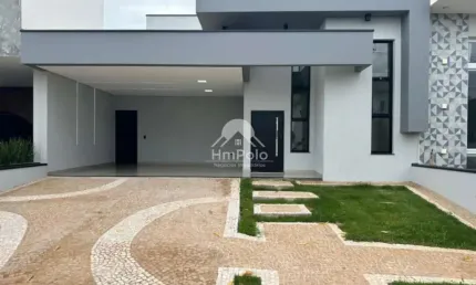 Casa com 3 quartos sendo 1 suíte com 4 vagas á venda no condomínio olívio franceschini em hortolândia /sp.