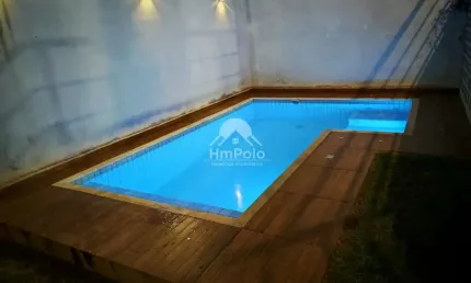 Casa térrea com 3 quartos sendo 1 suíte com closet piscina no jardim ibirapuera em campinas/sp.