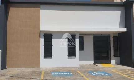 Prédio comercial com 18 salas 7 banheiros 3 vagas para venda ou locação em Paulinia/SP