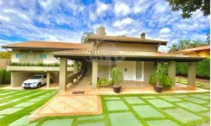 Maravilhosa Casa/Chácara para Venda em Valinhos, próximo ao colégio Porto Seguro e colégio Maple Bear.