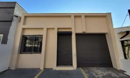 Casa comercial para locação e venda no Cambuí em Campinas, São Paulo.