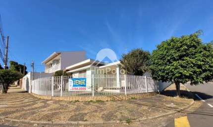 Casa térrea comercial ou residencial no Jardim Nossa Senhora Auxiliadora (Taquaral) em Campinas, São Paulo