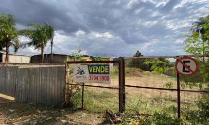 Terreno à venda na Rua Leonor Ponessi Cappelli, Parque Rural Fazenda Santa Cândida, Campinas