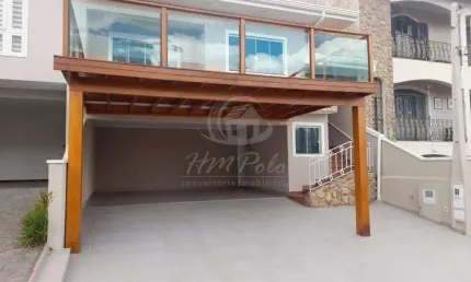 Casa assobradada à venda no Residencial Mirante do Lenheiro em Valinhos  - SP