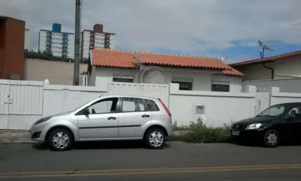 Casa com 3 quartos à venda na Rua Pompéia, Jardim Bela Vista, Campinas