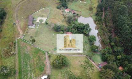Chácara com 3 dormitórios à venda, 72600 m² por R$ 1.800.000,00 - Zona Rural - São José dos Campos/SP