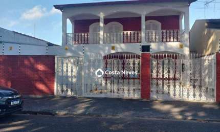 Sobrado com 8 dormitórios, 250 m² - venda por R$ 1.200.000,00 ou aluguel por R$ 5.200,00/mês - Jardim Augusta - São José dos Campos/SP