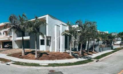 Casa com 5 dormitórios à venda, 400 m² por R$ 3.000.000,00 - Condomínio Residencial Monte Carlo - São José dos Campos/SP