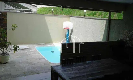 Casa com 5 dormitórios à venda, 250 m² por R$ 1.800.000,00 - Urbanova - São José dos Campos/SP