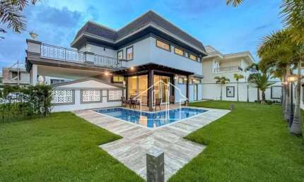 Casa com 4 dormitórios à venda, 400 m² por R$ 6.000.000,00 - Jardim do Golfe - São José dos Campos/SP