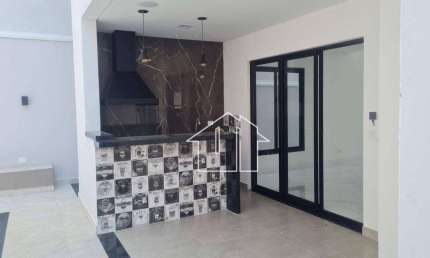 Casa com 3 dormitórios à venda, 193 m² por R$ 1.115.000,00 - Malibu - Caçapava/SP