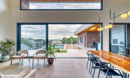Casa com 4 dormitórios à venda, 422 m² por R$ 5.180.000,00 - Condomínio Reserva do Paratehy - São José dos Campos/SP