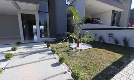 Casa com 3 dormitórios à venda, 192 m² por r$ 1.290.000,00 - santa mônica - caçapava/sp