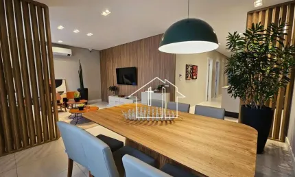 Casa com 3 dormitórios à venda, 135 m² por R$ 890.000,00 - Villa Branca - Jacareí/SP