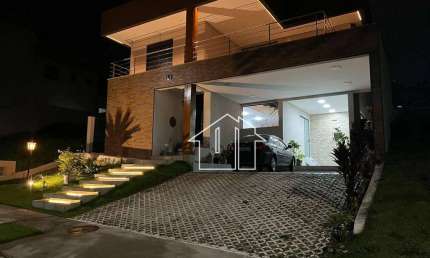 Casa Vende no Condomínio Verana- Em São José dos Campos- SP.