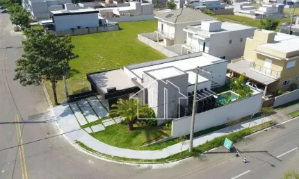 Casa com 3 dormitórios à venda, 150 m² por R$ 1.350.000,00 - Condomínio Terras do Vale - Caçapava/SP