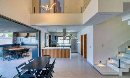 Casa com 4 dormitórios à venda, 350 m² por R$ 2.820.000,00 - Urbanova - São José dos Campos/SP