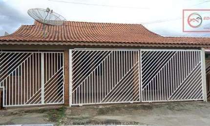 Casa para Venda em Mairiporã, Parque Da Represa, 3 dormitórios, 2 suítes, 4 banheiros, 2 vagas