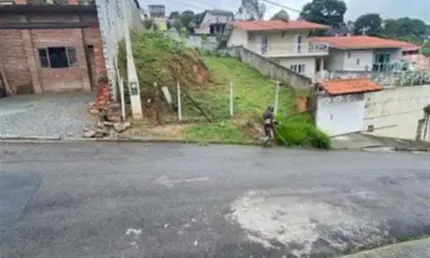 Terreno à venda na Alameda dos Pinheiros, 180, Jardim Odorico, Mairiporã
